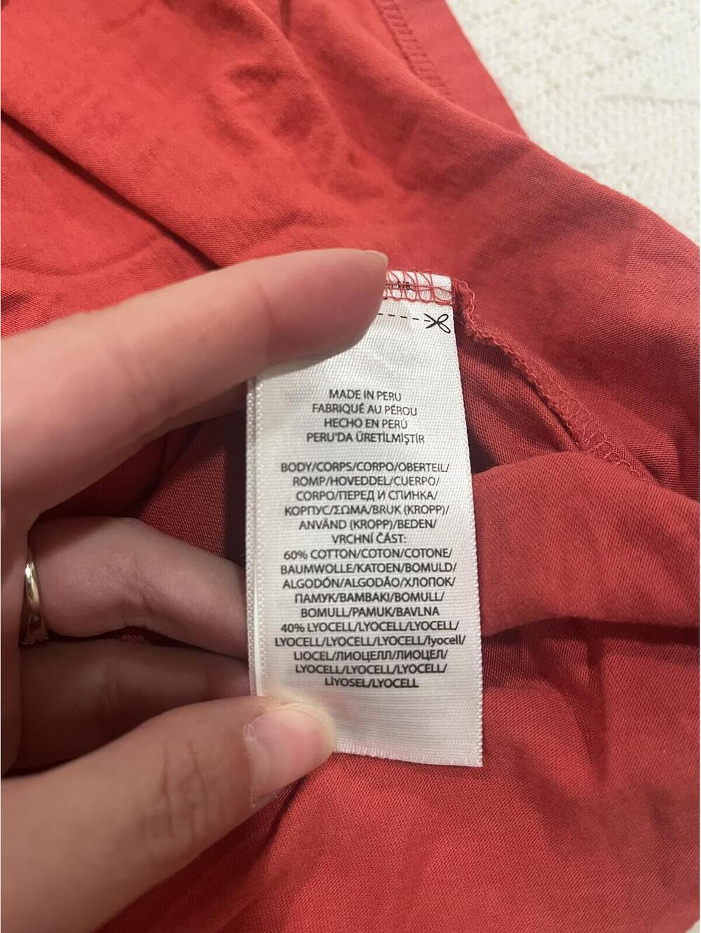 Polo Ralph Lauren Red V-Neck T-Shirt - Size Large - Picture 4 of 6